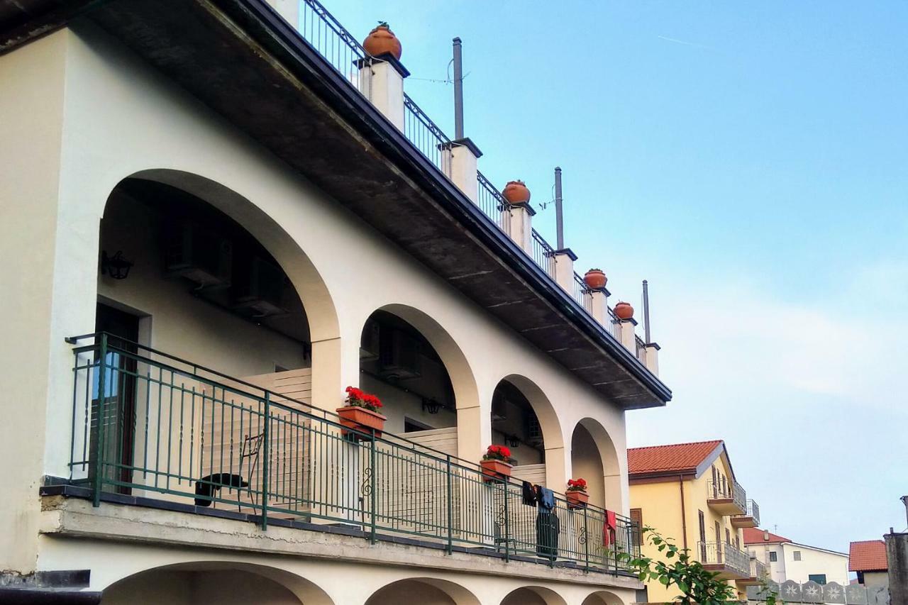 Jerula B&B อาเจโรลา ภายนอก รูปภาพ